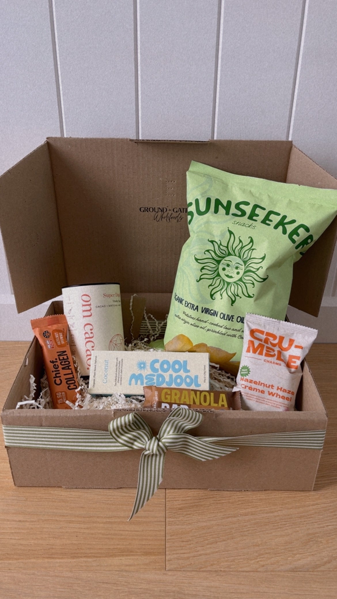 Medium Snack Gift box